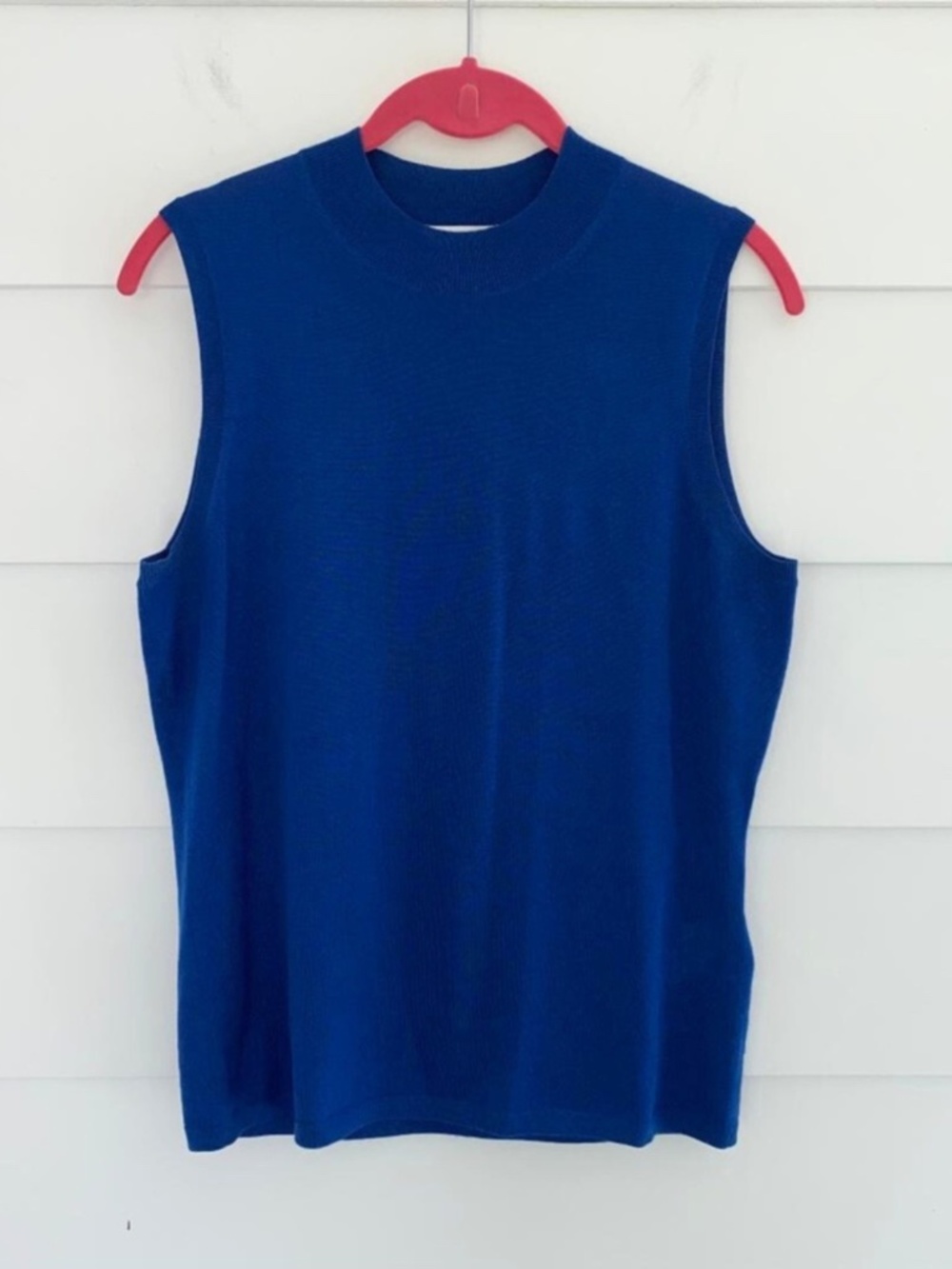 Boss Hugo Boss Merino Superfine 100% Virgin Wool Sleeveless Top Blue Large